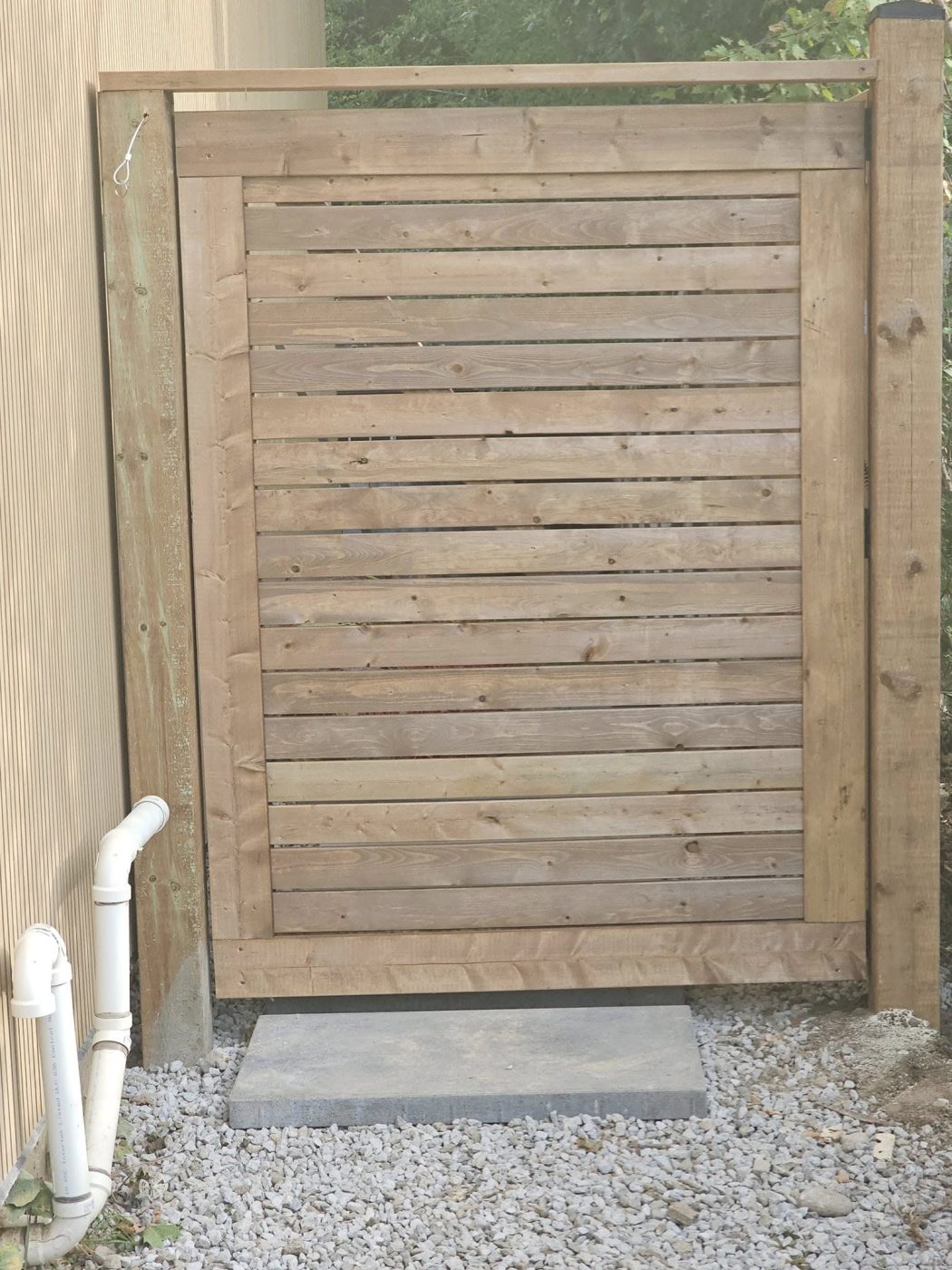 Louvred cedar gate