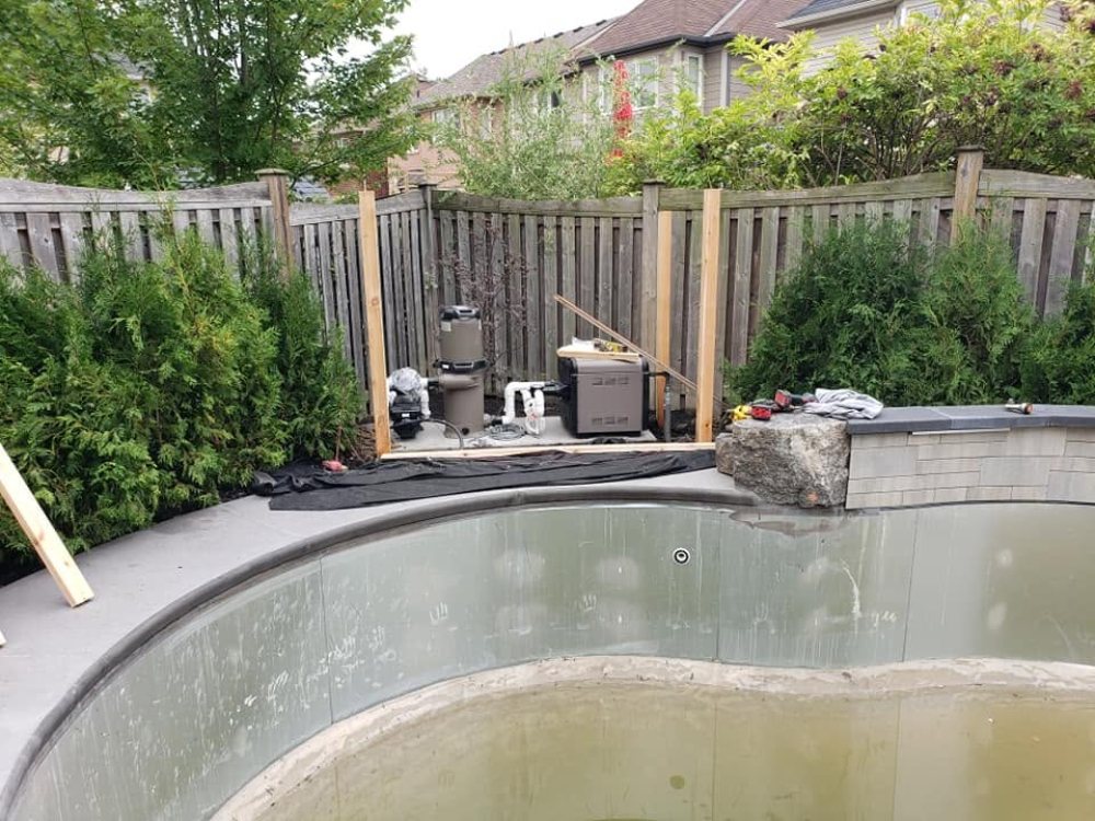 Poolside Privacy Screen — before